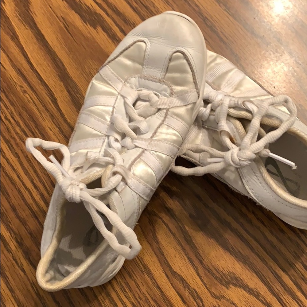 Infinity Evolution Cheer Shoes
